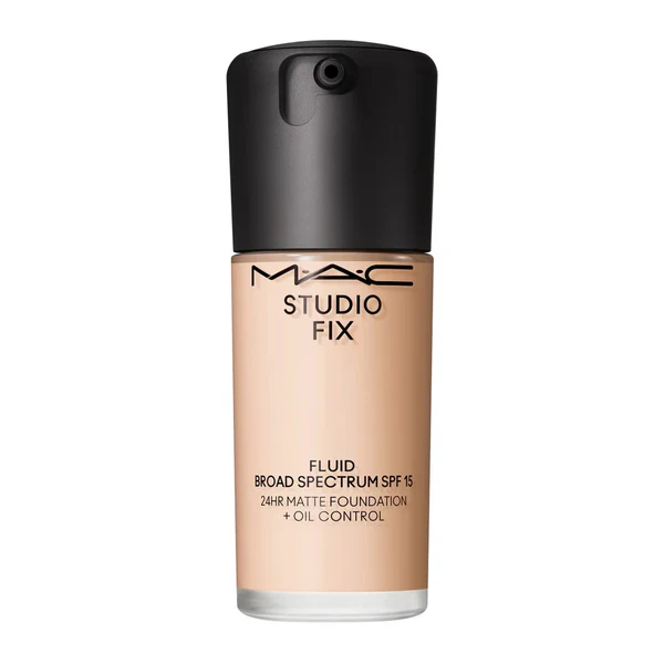 MAC STUDIO FIX FLUID FOUNDATION SPF 15 (COLOR: NC10)